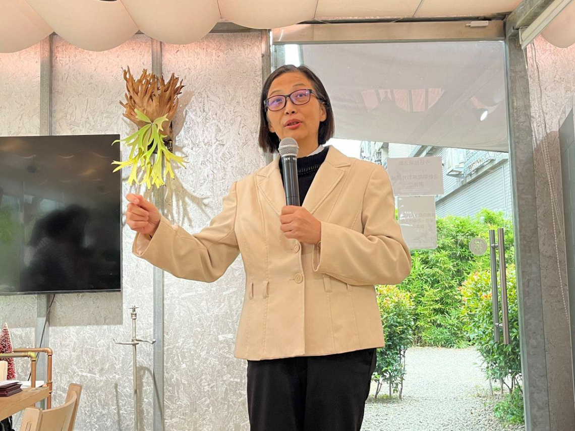 徐秀蘭：台灣先進製程需求好大！從台特化、朋程、宏捷科到弘潔科 ….「中美晶集團2026年會很精采」